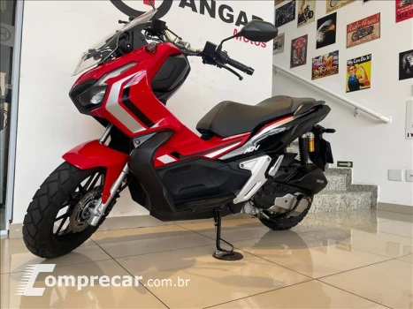 HONDA ADV