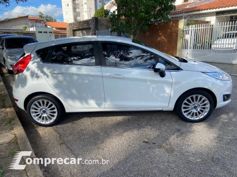 FIESTA 1.6 Ti-vct Titanium