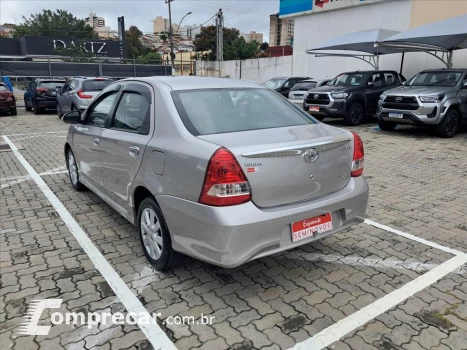 ETIOS 1.5 XLS SEDAN 16V FLEX 4P AUTOMÁTICO