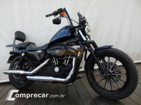 SPORTSTER IRON 883