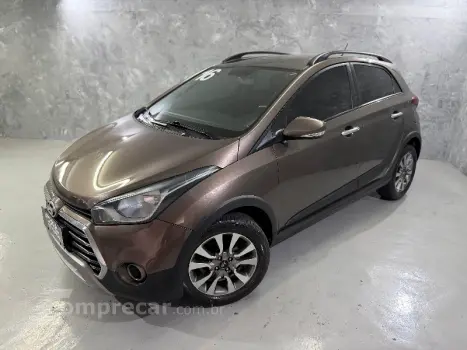 Hyundai HB20X 1.6 16V Premium 4 portas