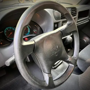 S10 2.4 MPFI Advantage 4X2 CS 8V