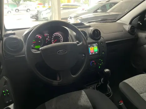 FIESTA 1.6 SE Sedan 16V