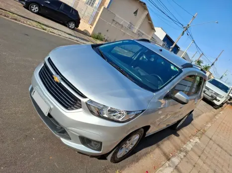 Spin 1.8 Lt 8V Flex 4P Automático