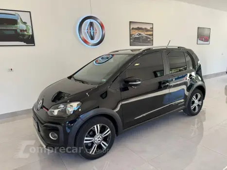 Volkswagen UP 1.0 4P FLEX 170 TSI XTREME 4 portas