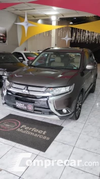 Mitsubishi OUTLANDER 3.0 GT 4X4 V6 24V 4 portas