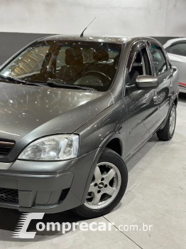 CORSA 1.4 MPFI Premium Sedan 8V