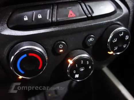 PRISMA - 1.4 MPFI LT 8V 4P MANUAL