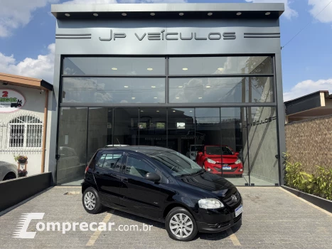 Volkswagen FOX 1.6 MI Plus 8V 4 portas