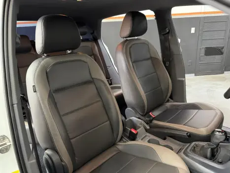 T-Cross 1.0 200 Tsi Total Flex Sense Automático