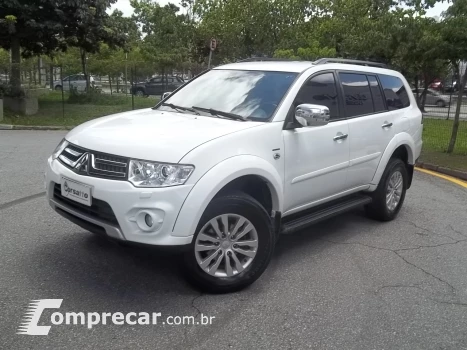 Mitsubishi PAJERO 3.5 HPE 4X4 7 Lugares V6 24V 4 portas