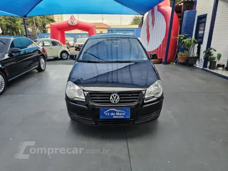 POLO - 1.6 MI 8V E- 4P MANUAL