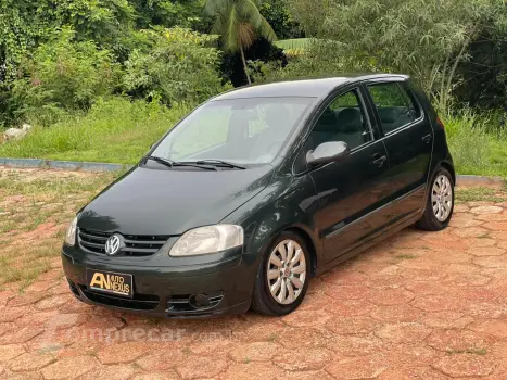 Volkswagen FOX 1.6 MI 8V 4 portas