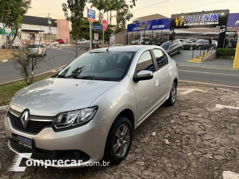 Renault LOGAN 1.6 Expression 8V 4 portas