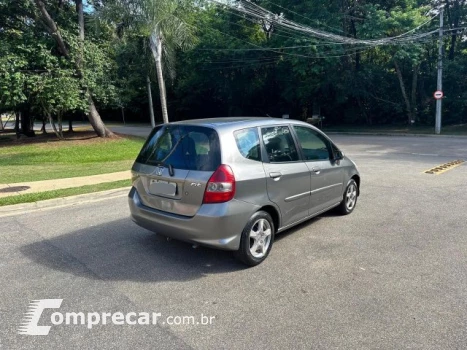 FIT - 1.4 LX 8V 4P AUTOMÁTICO