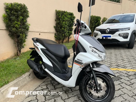 Yamaha Fluo 125