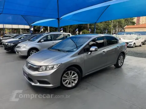 HONDA CIVIC - 1.8 LXS 16V 4P AUTOMÁTICO 4 portas