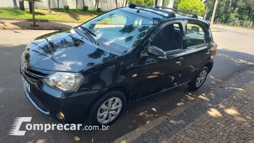 Toyota ETIOS 1.3 X 16V 4 portas