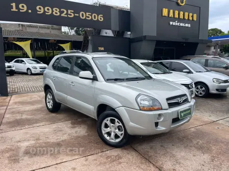 Hyundai TUCSON 2.0 MPFI GLS 16V 143cv 2WD 4 portas