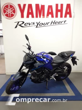 YAMAHA MT 03