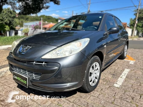 PEUGEOT 207 XR 1.4 Flex 8V 5p 4 portas