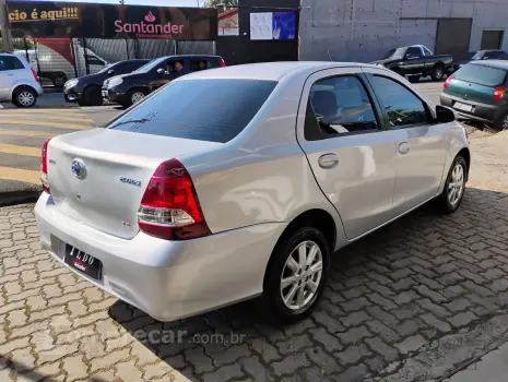 ETIOS 1.5 X Plus Sedan 16V