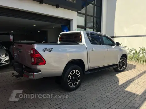 HILUX 2.8 D-4d Turbo CD SRX 4X4