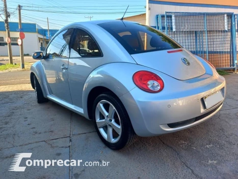 New Beetle 2.0 Mi 8V Gasolina 2P Tiptronic