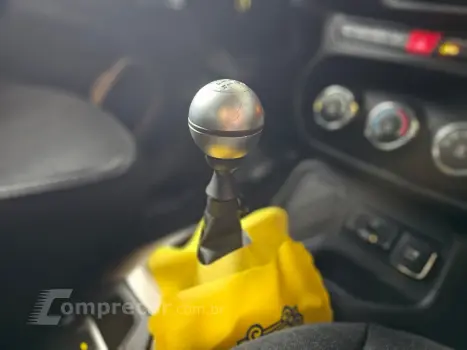 Renegade Sport 1.8 4x2 Flex 16V Mec.