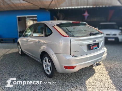 FOCUS HATCH - 1.6 GLX 16V 4P MANUAL