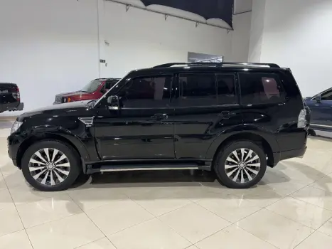 PAJERO 3.2 Full HPE 4X4 16V Turbo Intercooler