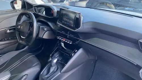 PEUGEOT 208 1.6 GRIFFE 16V