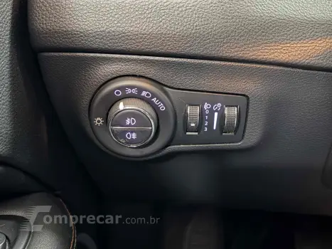 COMPASS 2.0 16V FLEX LONGITUDE AUTOMÁTICO
