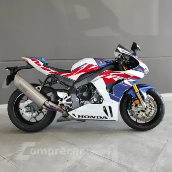 HONDA CBR 1000 RR-R FIREBLADE