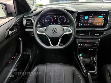 T CROSS HIGHLINE 250 TSI AUT