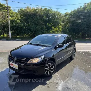 Volkswagen GOL 1.0 4 portas