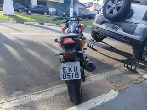 CB 250 TWISTER - street