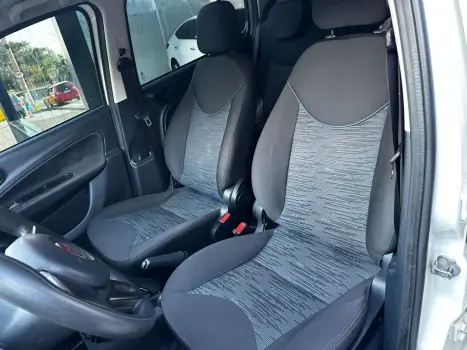 UNO ATTRACTIVE 1.0 Fire Flex 8V 5p