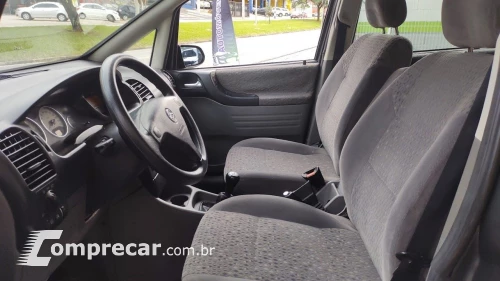 ZAFIRA 2.0 MPFI ELEGANCE 16V