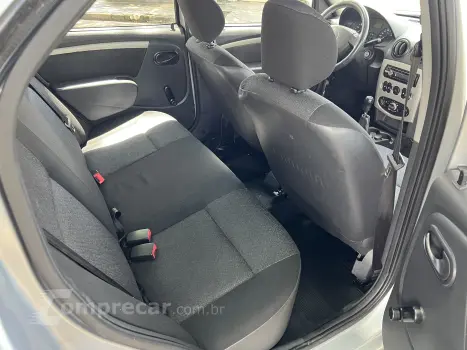 LOGAN 1.0 Expression 16V