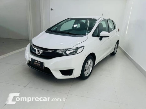 Honda FIT LX MT 4 portas