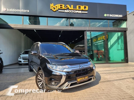 OUTLANDER HPE-S 2.2 Diesel 4x4 Aut.