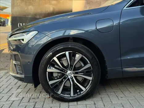 XC60 2.0 T8 Hybrid Inscription AWD Geartronic