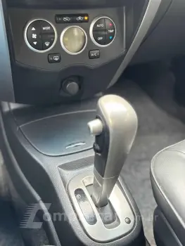 LIVINA 1.8 SL X-gear 16V