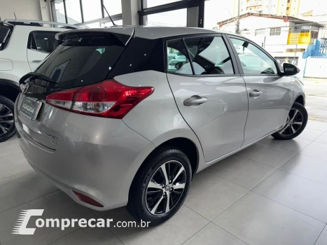 YARIS 1.5 16V XS Connect