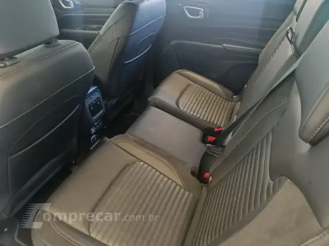 COMMANDER 1.3 T270 TURBO LIMITED AT6