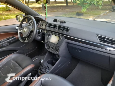 SAVEIRO 1.6 Cross CD 16V