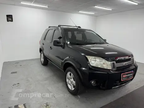 FORD EcoSport XLT 2.0/ 2.0 Flex 16V 5p Aut. 4 portas