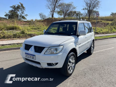 Mitsubishi PAJERO TR4 2.0 4X4 16V 140cv 4 portas