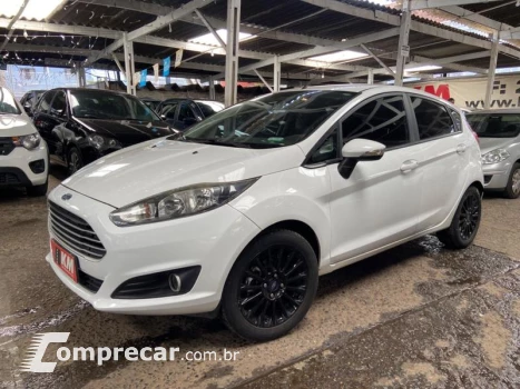 FORD FIESTA 1.5 4 portas